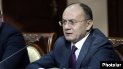 Պաշտպանության նախարար Սեյրան Օհանյանը Կառավարության նիստի ժամանակ
