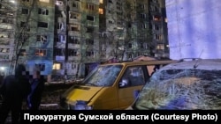 Ракета ўдарыла ў шматкватэрны дом у Сумах. 17 лістапада 2024