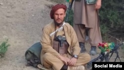 د قیوم کهګدای تصویر چې د مقاومت جبهې مشر احمدمسعود پر خپله ایکس پاڼه خپور کړی دی