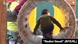 Яке боғҳои Душанбе