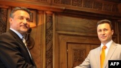  Branko Cërvenkovski (majtas) dhe Nikola Gruevski (Foto nga arkivi)