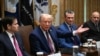 Дональд Трамп и члены его кабинета