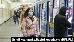 Starting next week, Kyiv public transport will operate on special passenger passes for those working with critical infrastructure. All schools and kindergartens will also be closed. 