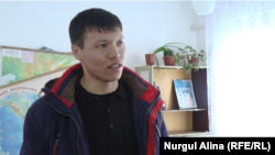Азаматтық белсенді Нұрбол Өнерхан енді алты ай түрмеде отырады. Петропавл қаласы Ғабит Мүсірепов ауданы Старобелка ауылы. 14 ақпан 2020 жыл.